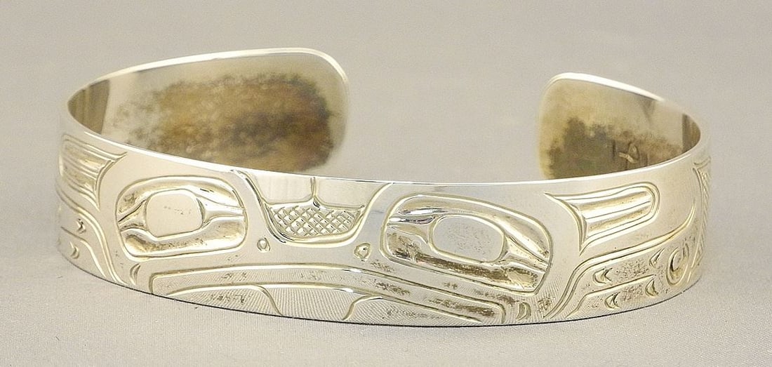 Kwagiulth Silver "Frog" Cuff Bracelet, 19 Grams, 2 1/4"W. (1 of 5)