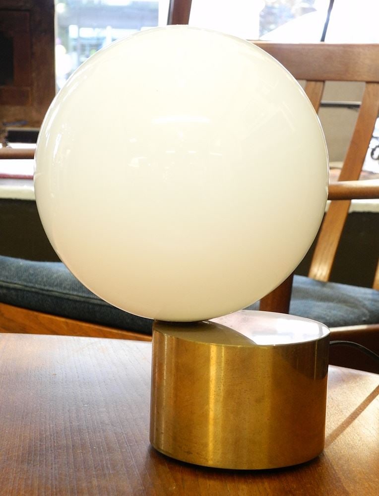 "Tip of the Tongue" Polished Brass Lamp by Michael Anastassiades 11th.: "Tip of the Tongue" Polished Brass Lamp by Michael Anastassiades 11th.