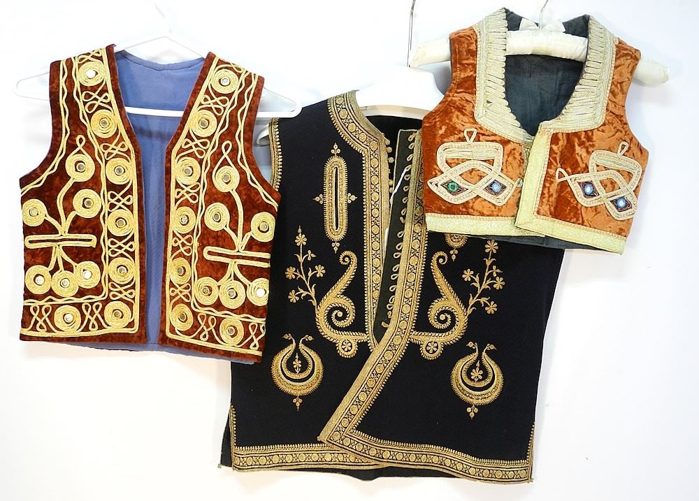 3 Pakistan Embroidered Vests, 2 Youth, 1 Adult.: 3 Pakistan Embroidered Vests, 2 Youth, 1 Adult.