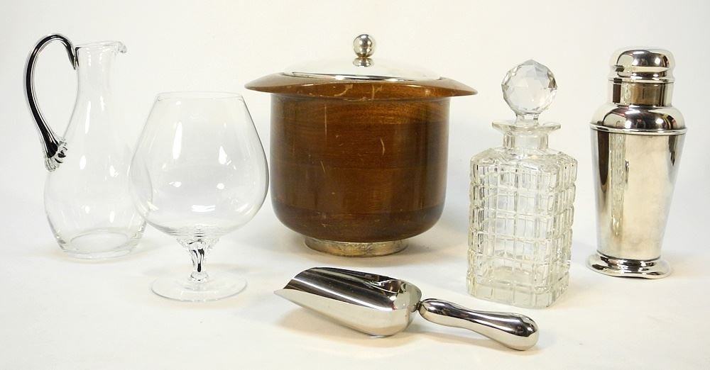 Sterling (marked) Mounted Revere Ice Bucket Designed by Richard Hudson, with cocktailwares: Sterling (marked) Mounted Revere Ice Bucket Designed by Richard Hudson, with cocktailwares