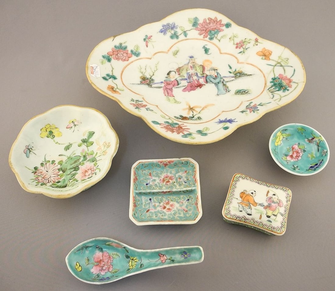 6 Chinese Famille Rose Porcelain Wares: Dishes / Spoon / Box, 2 3/4 - 10 3/4"W (restoration note (1 of 4)