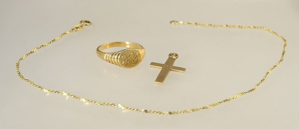 Three 10K (Marked) Gold Items: Ring (Size 4 1/2)/ Cross/ Bracelet (9" L) TW 3.65 Grams (1 of 2)