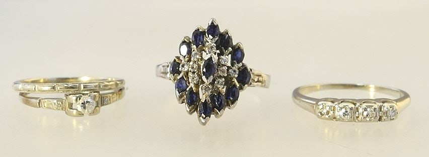 White Metal Ring (S. 9 1/4), 14K Gold Ring Set (S. 7 3/4), 18K White Gold Wedding Set (S. 6). (1 of 3)