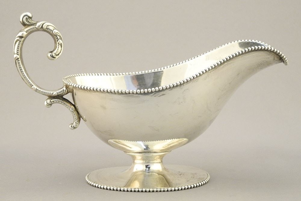 Birks Sterling Gravy / Sauce Boat, 168 Grams. (1 of 5)