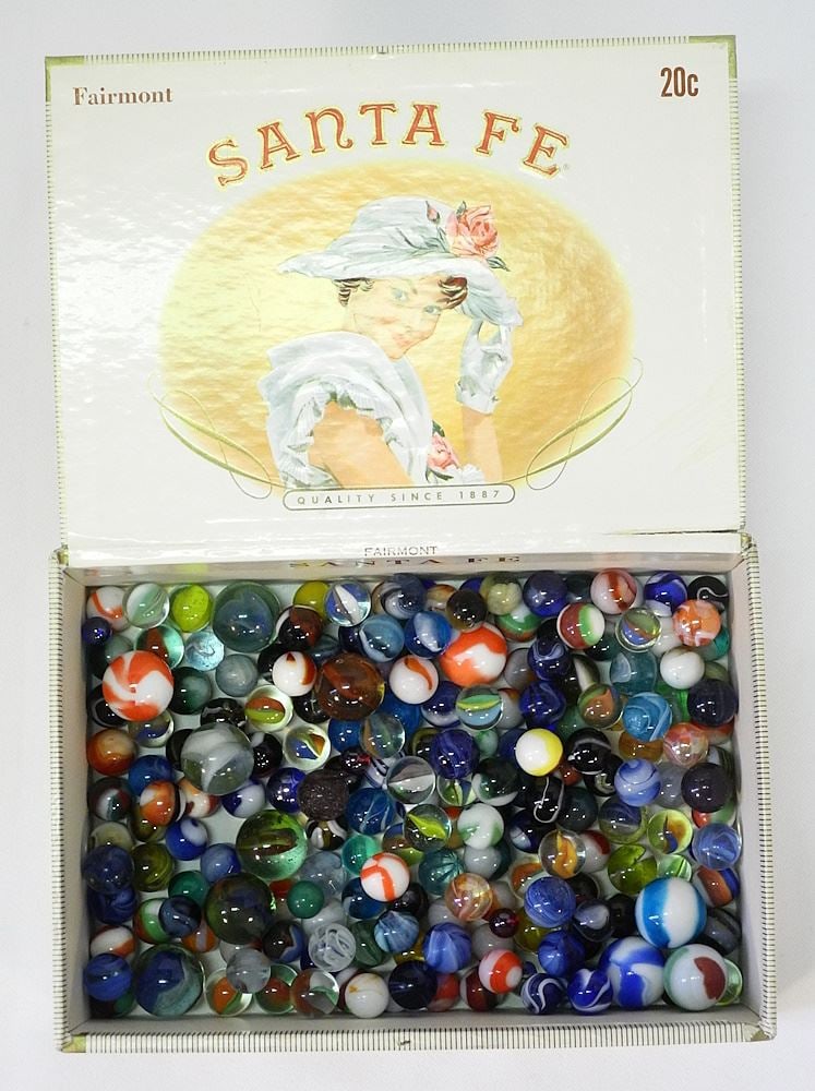 Cigar box of Various Marbles. (1 of 1)