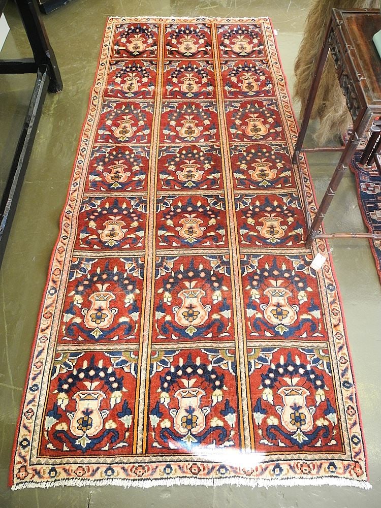 Najafabad Runner Approximately 8'7" x 3'8". (1 of 3)