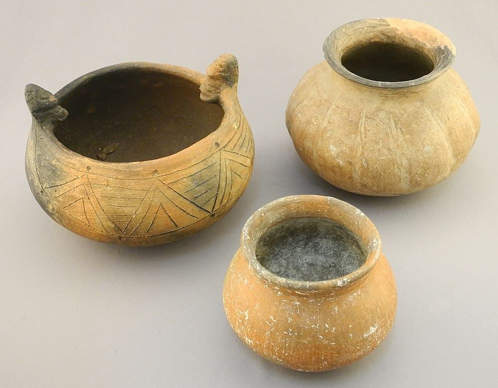 3 Pre-Columbian Peruvian Pots, 4 1/4" - 6 1/2" Diameter. (1 of 5)
