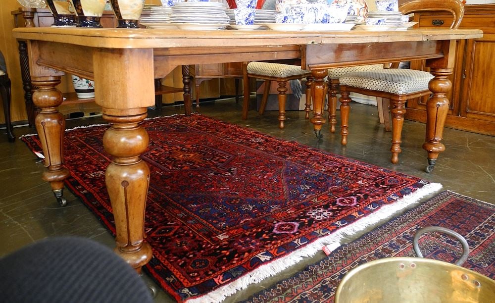 Petite Victorian Mahogany Dining Table with 2 Leaves, Approximately 69"L Extended. (1 of 5)