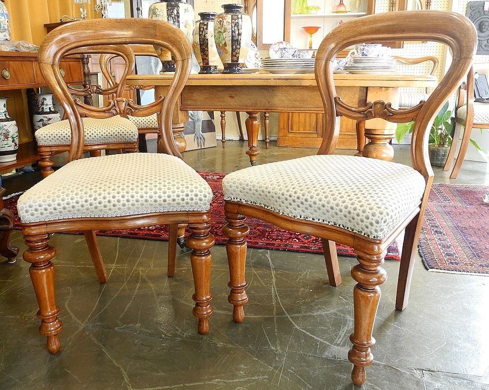 Six Victorian Mahogany Dining Chairs , 35"H.: Six Victorian Mahogany Dining Chairs , 35"H.