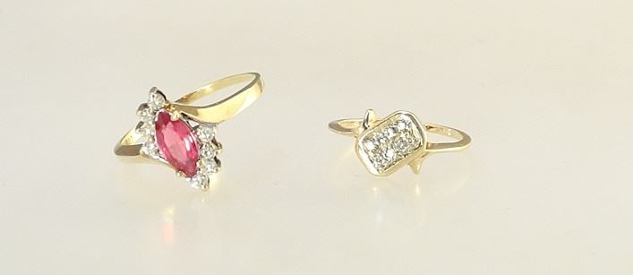 Two 10K (marked) Yellow Gold Rings: Diamond & Pink Stone, Sizes 2 3/4 & 5 3/4, TW 2.98 Grams. (1 of 3)