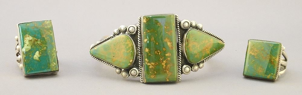 Southwest Green Turquoise Bracelet (3"W), & 2 Rings, Size 7 1/4 & 9 1/2 , TW 103 Grams. (1 of 4)