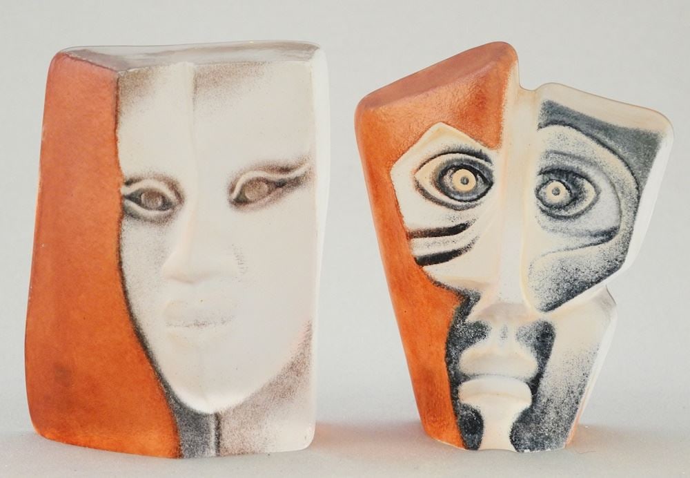 2 Mats Jonasson Miniature Mazzai Mascot Glass Sculptures.: 2 Mats Jonasson Miniature Mazzai Mascot Glass Sculptures.