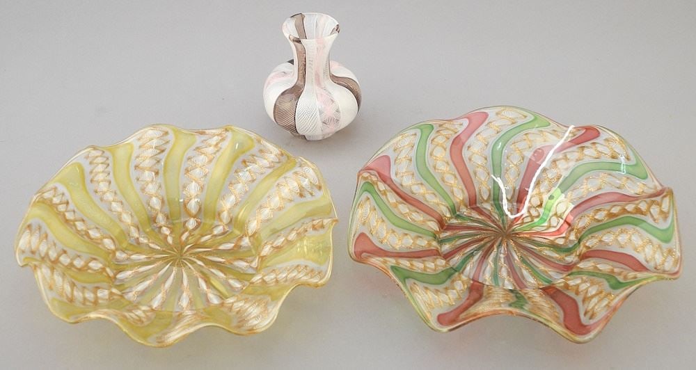 3 Murano Glass Wares: 2 Dishes (6 1/4" - 6 5/8"W) & Vase, 2 3/4". (1 of 2)