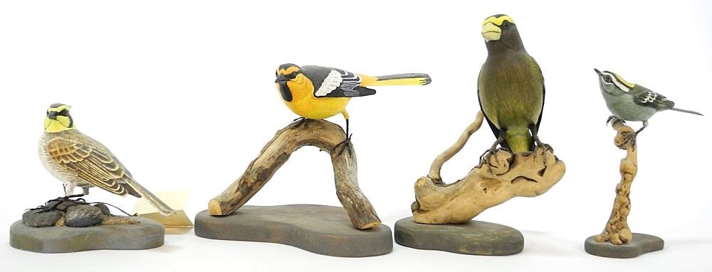 4 Bird Carvings Attributed to Shirley MacLean, 4 7/8" - 8 1/8"H. (1 of 2)