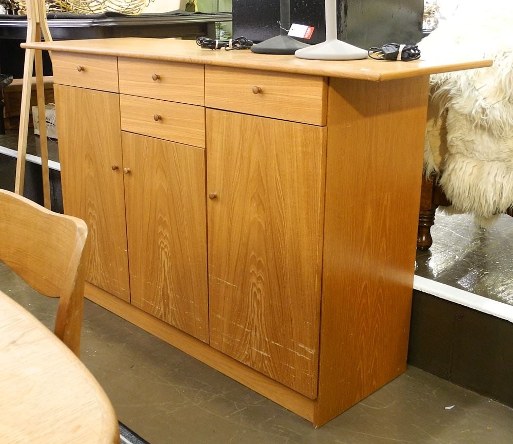 Danish Modern Teak Sideboard, 65 1/2 "L.: Danish Modern Teak Sideboard, 65 1/2 "L.