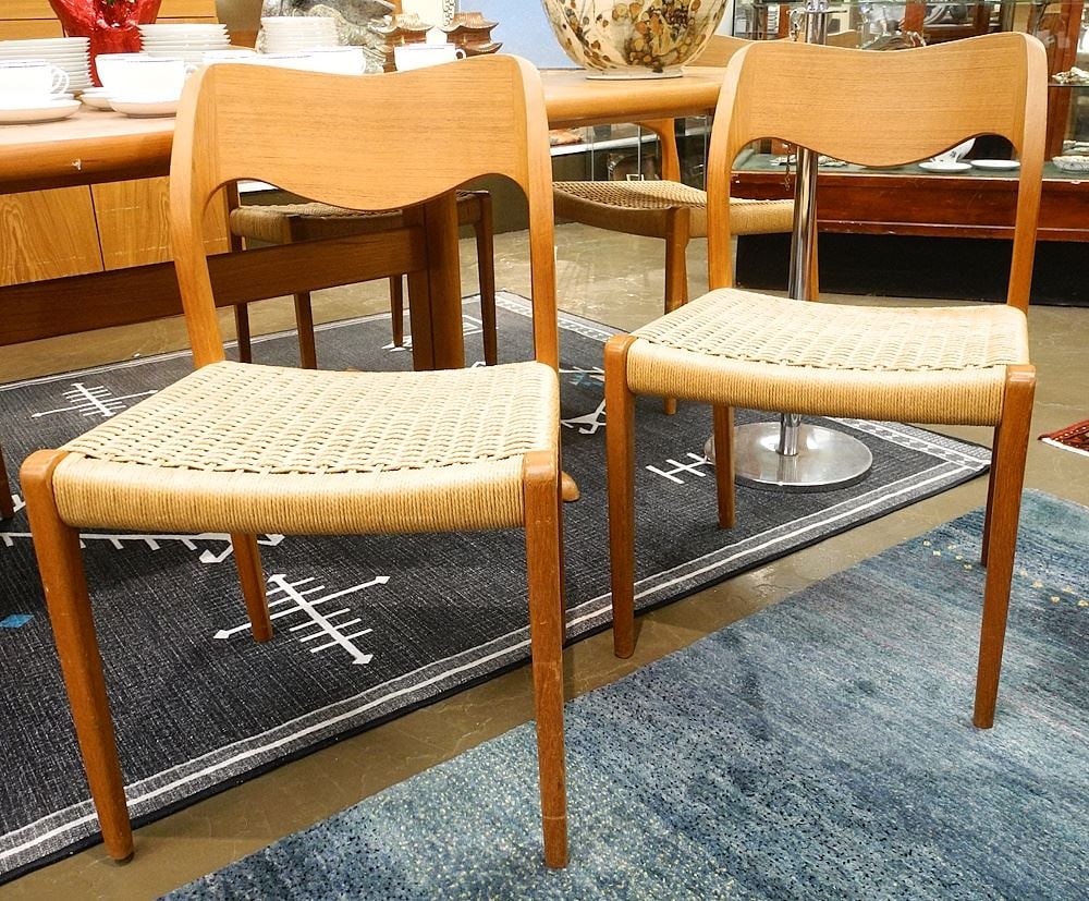 Six J. L. Moller Danish Modern Teak Dining Chairs, 31"H. (1 of 5)