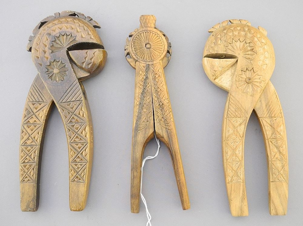 3 Eastern European Nutcrackers, 7 3/4" - 8 1/8"L.: 3 Eastern European Nutcrackers, 7 3/4" - 8 1/8"L.