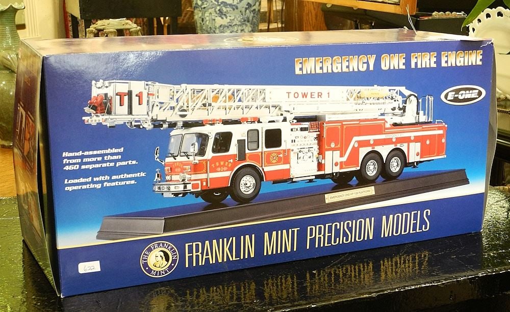 Franklin Mint 1/32 Emergency One Hp 105 Platform Fire
