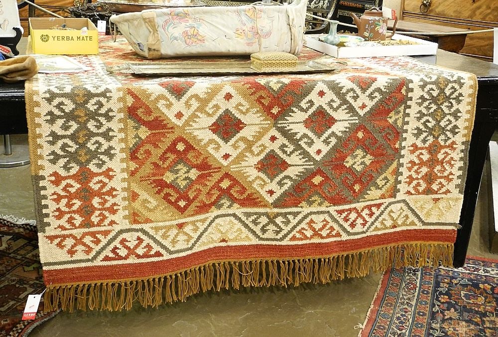 Turkish Kilim, Approximately 6'8" x 4'4".: Turkish Kilim, Approximately 6'8" x 4'4".