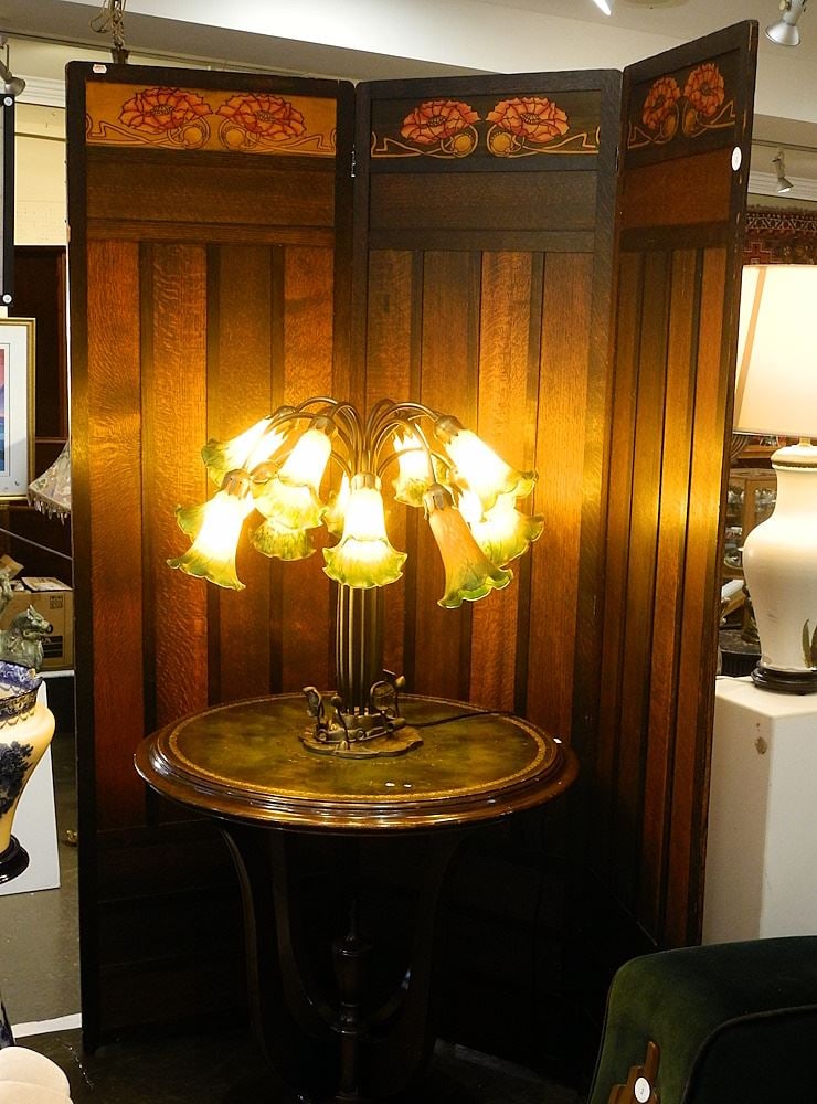 3 Panel Art Nouveau Folding Oak Screen / Divider, Each panel 68 1/8 x 19 5/8 x 1/2". (1 of 4)