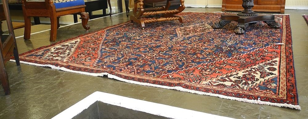 Hamedan Carpet Approximately 9'7" x 6'8". (1 of 6)