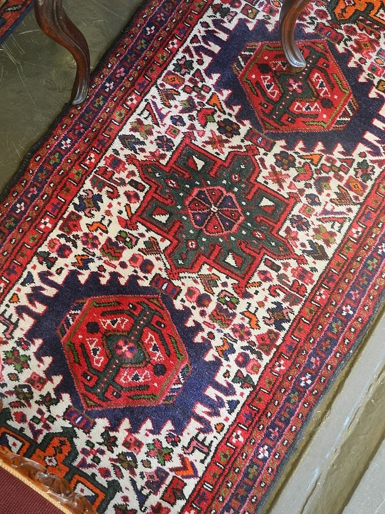 Hand Knotted Wool Carpet, 9'7" x 4'.: Hand Knotted Wool Carpet, 9'7" x 4'.