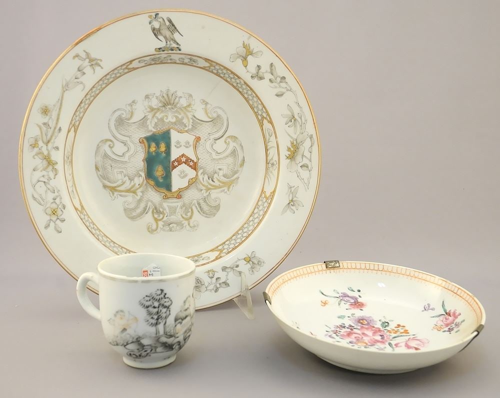 3 Pieces of Chinese Export Porcelain , Armorial Soup Plate / Grisaille Cup / Soup Plate. (1 of 3)