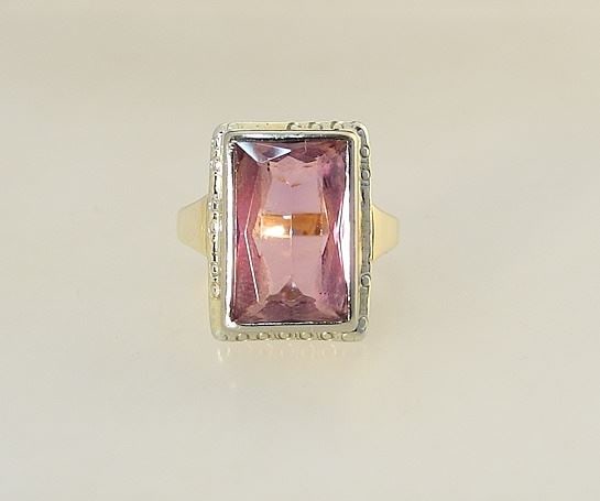 14K (tested) Yellow Gold & Synthetic Pink Sapphire, Size 6 3/4, 7.7g.: 14K (tested) Yellow Gold & Synthetic Pink Sapphire, Size 6 3/4, 7.7g.
