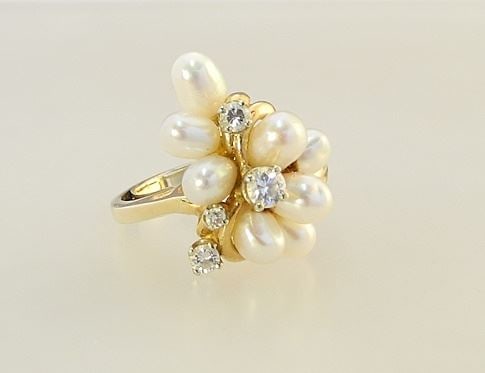 14K (marked) Yellow Gold Diamond & Pearl Ring, Size 5 1/2, 6.2g. (1 of 5)
