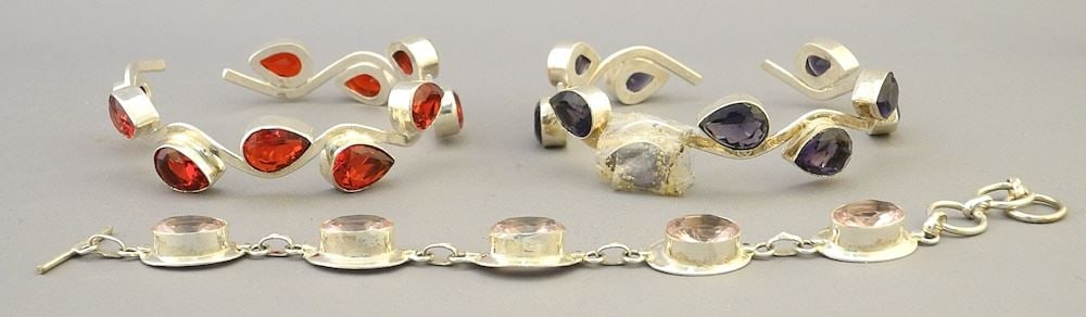 3 x 925 (marked) Silver Bracelets: Kunzite / Garnet / Amethyst, TW 87g. (1 of 2)