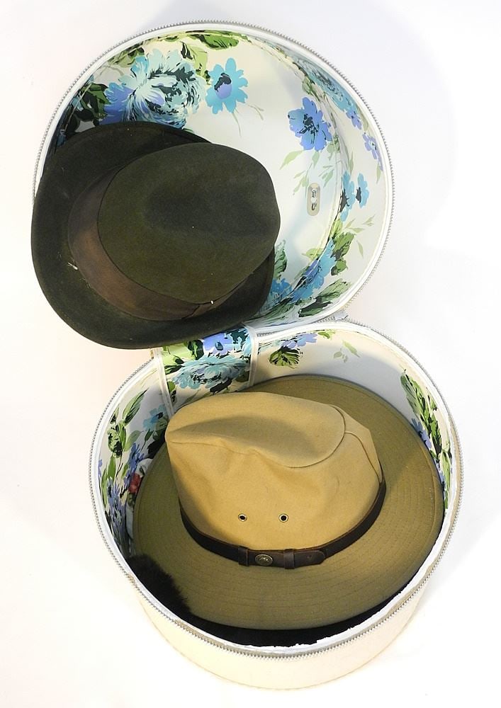 Vintage Ostrich Leather Effect Hat Box with Various Hats. (1 of 2)