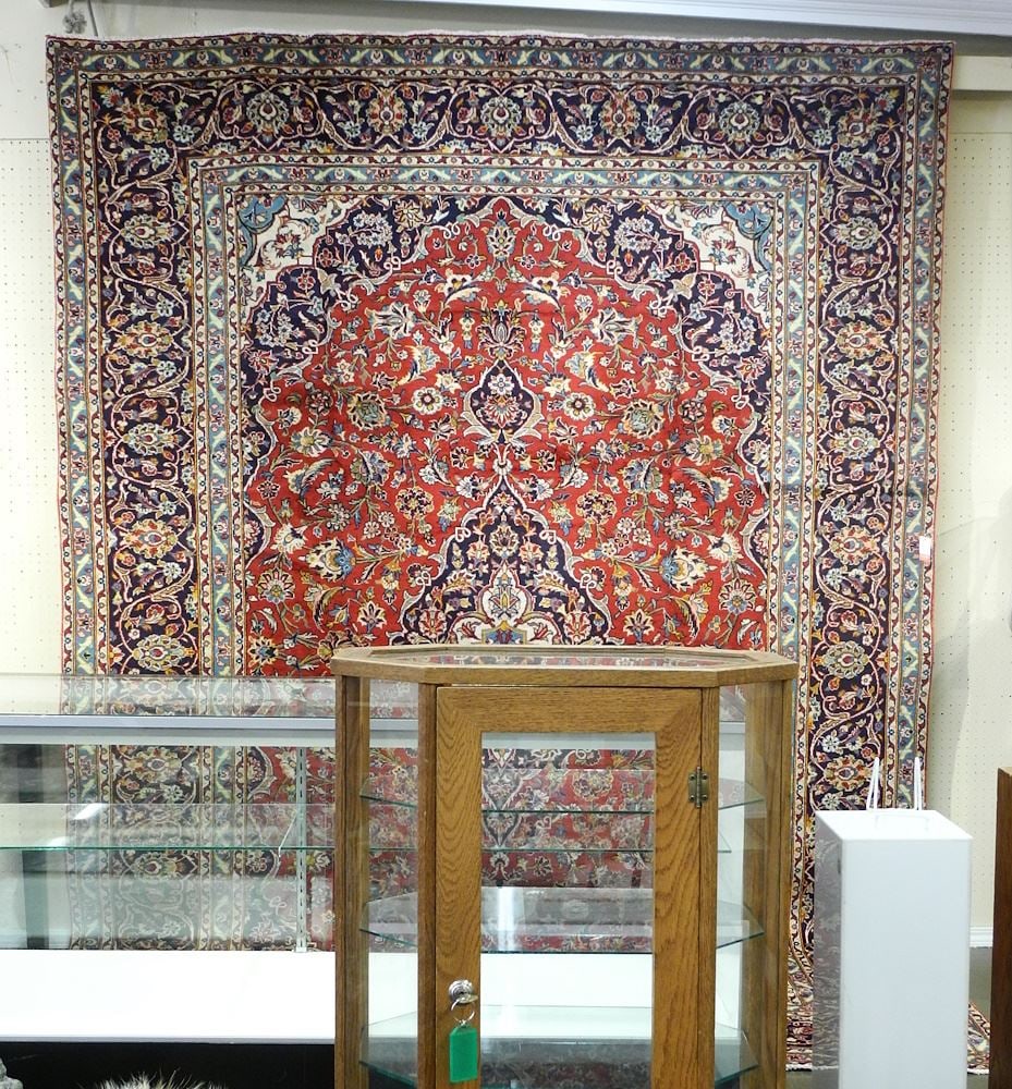 Kashan Carpet Approximately 11'8" x 8'3". (1 of 5)
