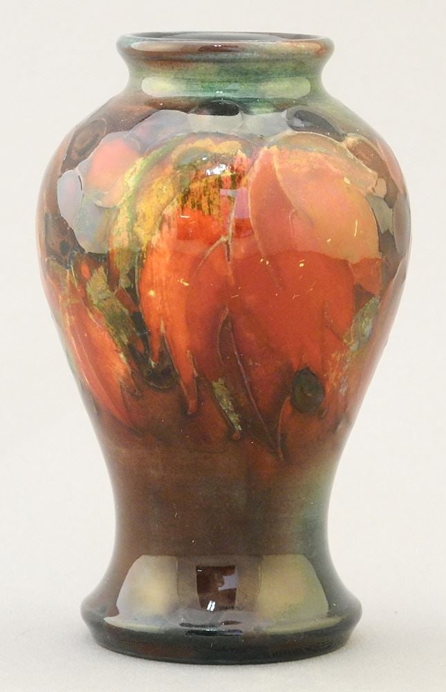 Moorcroft Flambe "Leaf & Berry" Vase , 3 7/8". (1 of 3)