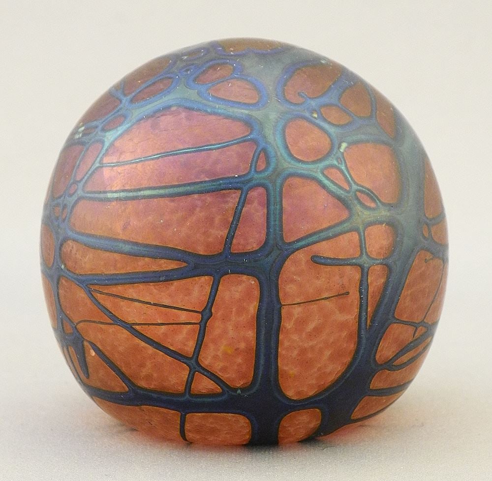 Art Glass Paperweight Monogrammed RHAG (Robert Held Art Glass).: Art Glass Paperweight Monogrammed RHAG (Robert Held Art Glass).