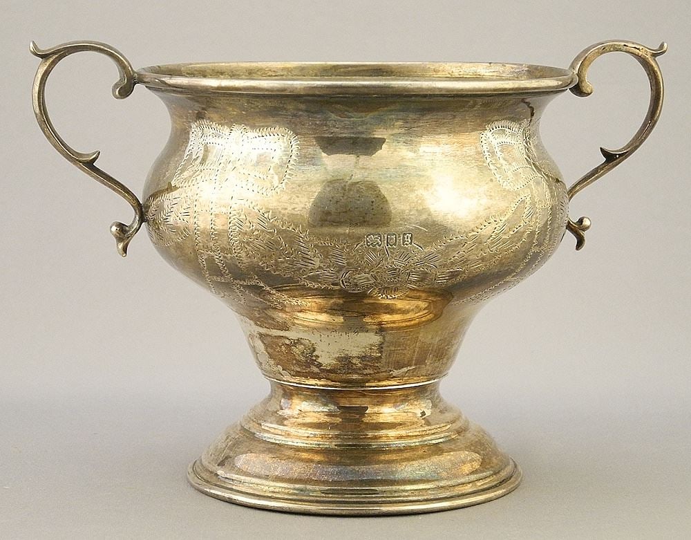 Hallmarked Silver Handled Cup, 4 1/2" x 6 3/4"w, 205g.: Hallmarked Silver Handled Cup, 4 1/2" x 6 3/4"w, 205g.