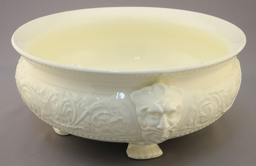 Wedgwood Patrician Footed Bowl, 4 1/4" x 10 3/4"w.: Wedgwood Patrician Footed Bowl, 4 1/4" x 10 3/4"w.