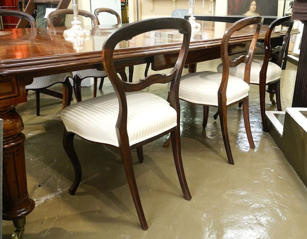 6 Victorian Rosewood Dining Chairs, 33 1/4"H.: 6 Victorian Rosewood Dining Chairs, 33 1/4"H.