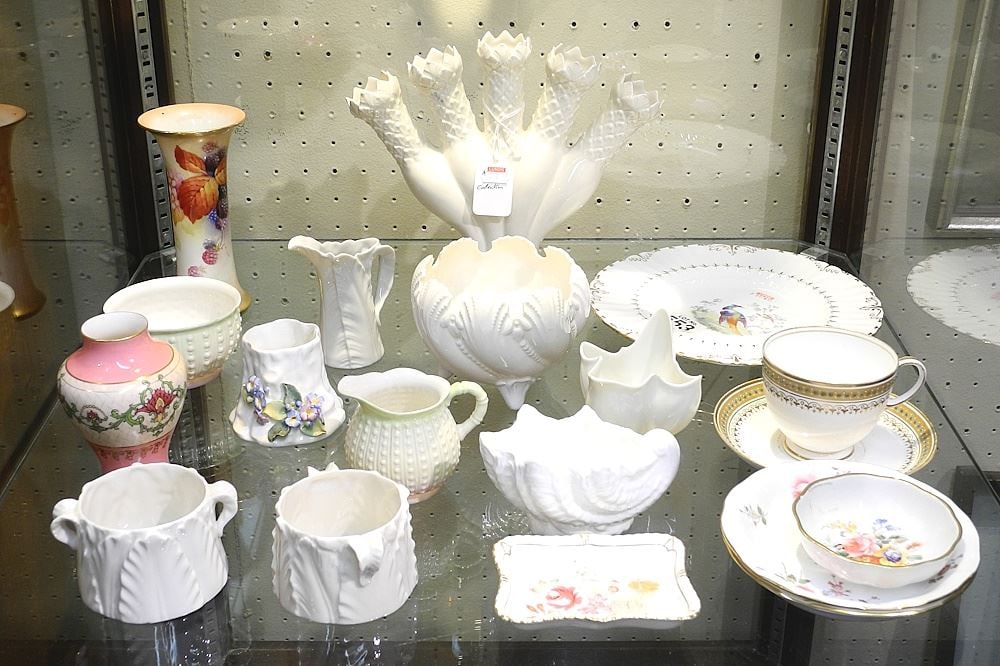 Collection of Royal Worcester / Wedgwood / Royal Crown Derby China Wares. (1 of 1)