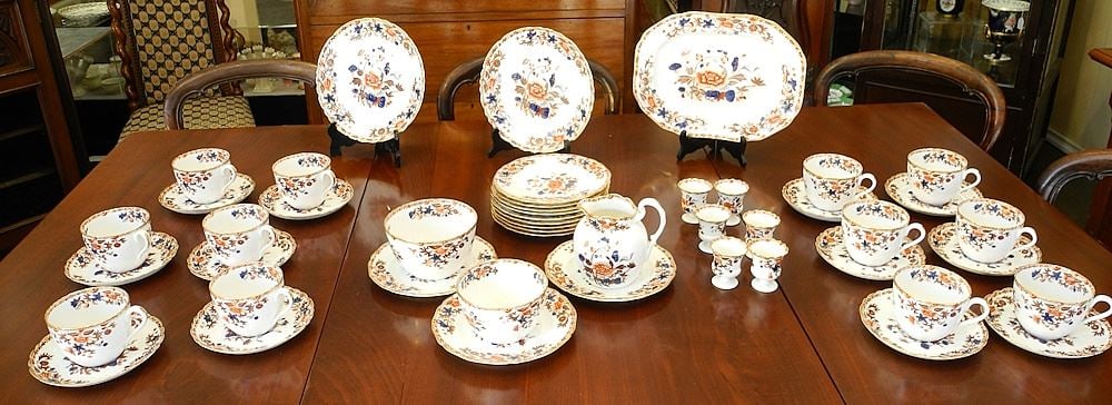 Part Copelands Spode China Set, Pattern R128D. (1 of 6)