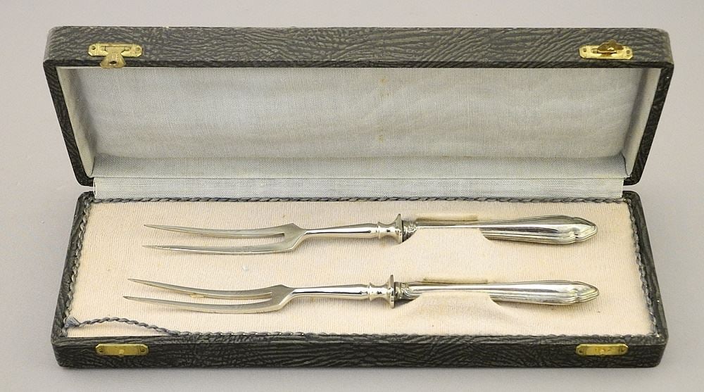 Pair of Cased 835 Silver (marked) Handled Forks, TW 50g.: Pair of Cased 835 Silver (marked) Handled Forks, TW 50g.
