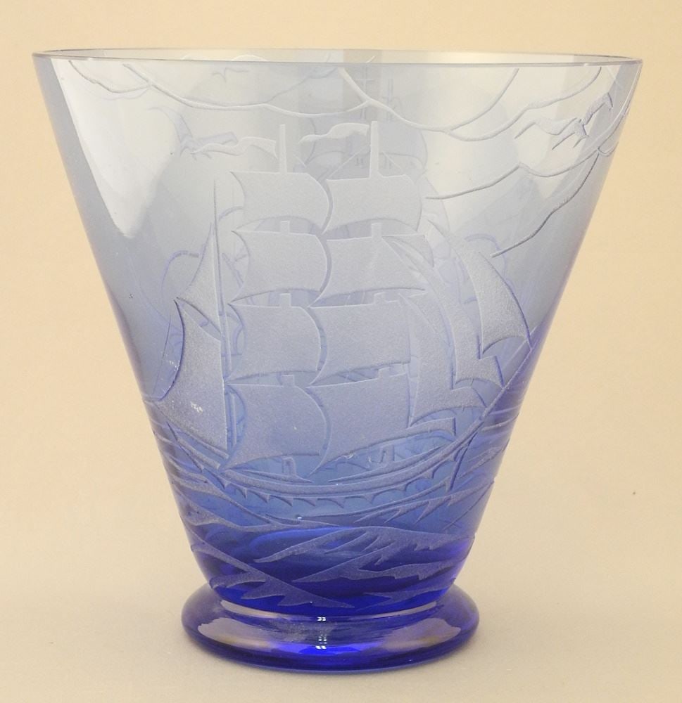 Kaza France Blue Glass "Galleons" Vase, 7 5/8"h.: Kaza France Blue Glass "Galleons" Vase, 7 5/8"h.