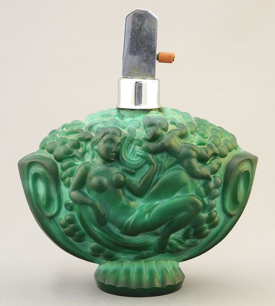 Vintage Malachite Glass Atomizer, 6 1/2" x 5 3/8" x 3".: Vintage Malachite Glass Atomizer, 6 1/2" x 5 3/8" x 3".