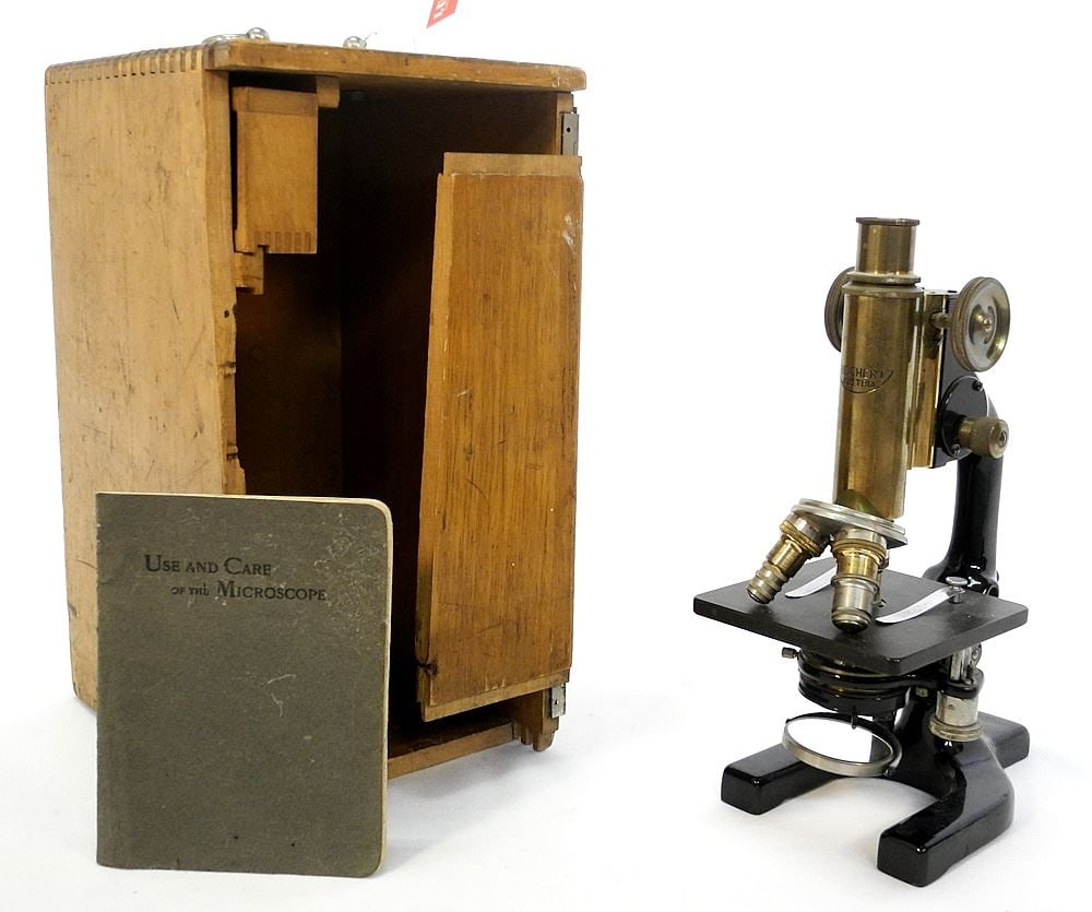 Boosey & Hawkes Clarinet in Case.: Boosey & Hawkes Clarinet in Case.