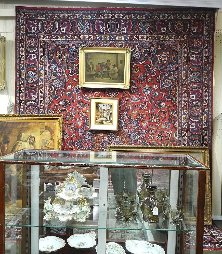 Iranian Hand Knotted Wool Carpet Approximately 8'4" X 11'6". (1 of 4)