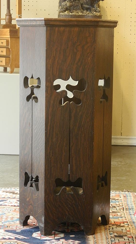 Arts & Crafts Oak Umbrella Stand, 28 1/4"h.: Arts & Crafts Oak Umbrella Stand, 28 1/4"h.