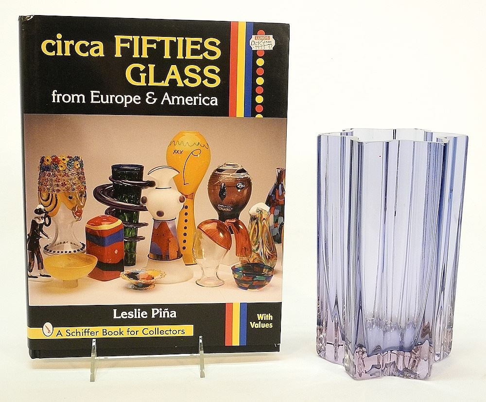 Murano Glass Vase signed Tapio Wirkkala (Finland) #3513 and Pina 50's (tiny rim nibbles not (1 of 2)