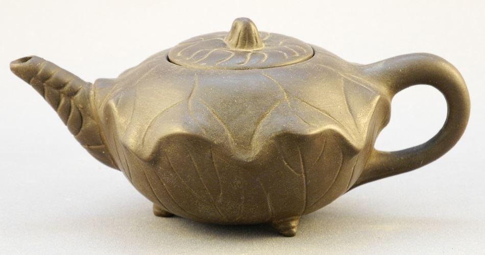 Mid 20th century deep manganese brown Yixing teapot with high sheen, 5 1/4". (1 of 4)