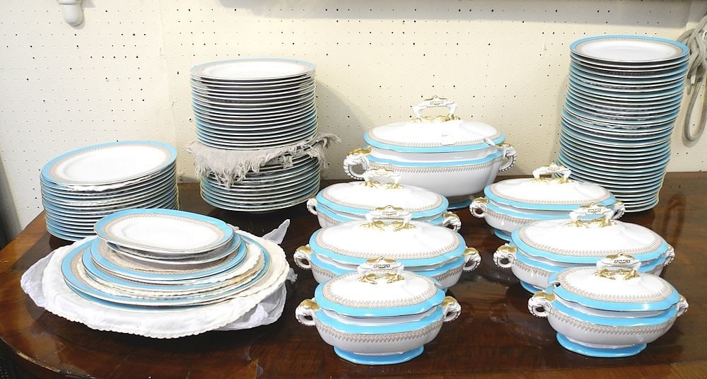 Set of Royal Worcester China Pattern W5766, Includes 7 Covered Dishes (Approx. 18 setting (1 of 8)
