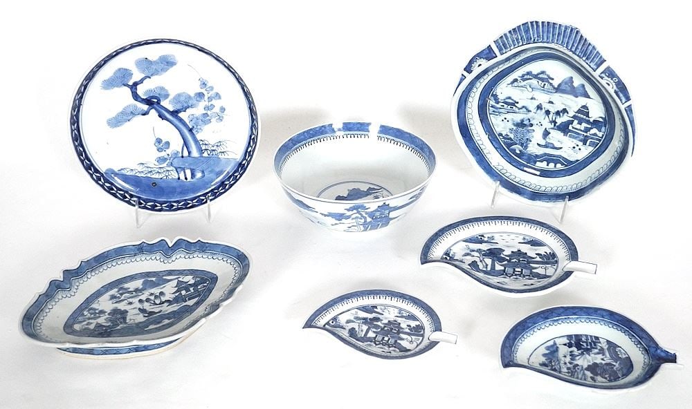 Six 19th C. Chinese Export Porcelain Blue & White Dishes & A Japanese Dish. (1 of 11)