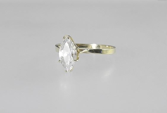 14K (marked) Yellow Gold & Clear Stone (not diamond) Ring, Size 6, 1.83g. (1 of 3)